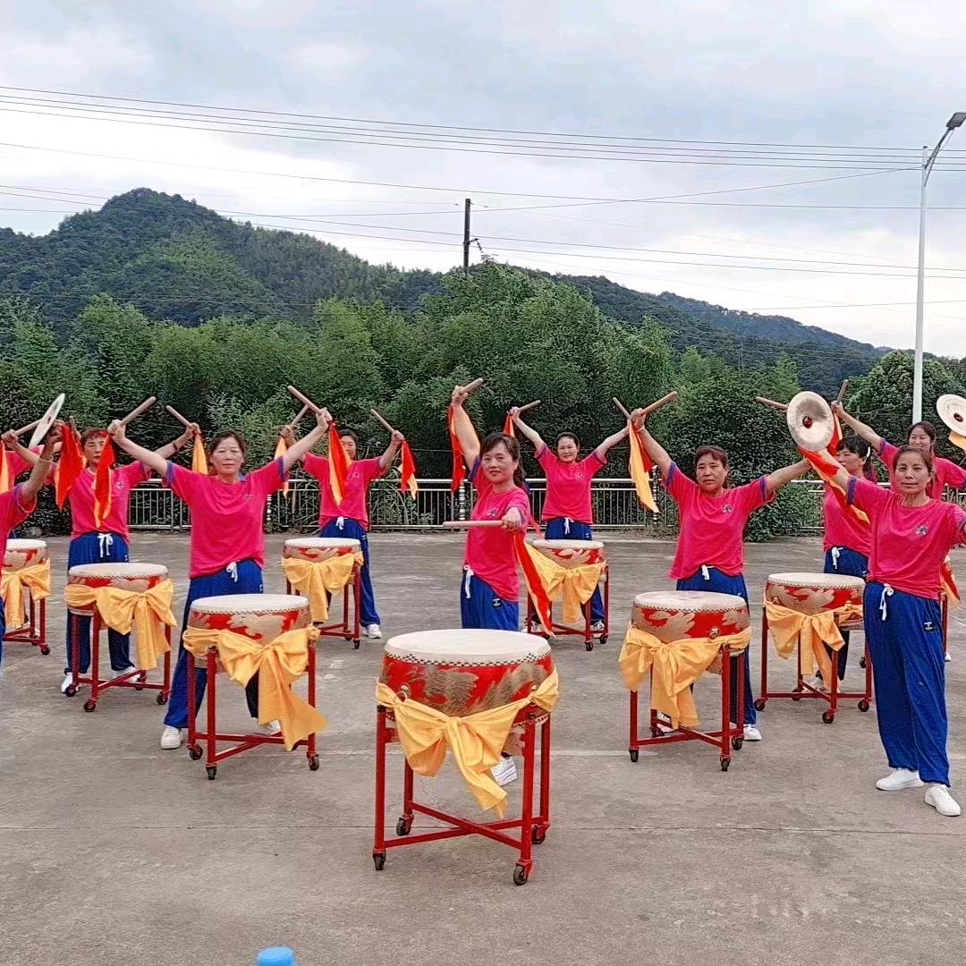 安心🌷🌷炉下上田西威风鼓舞队💃🎵