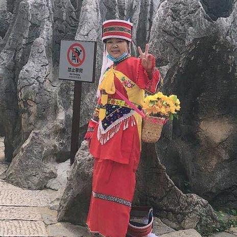 李加敏：开心果71年猪🐷