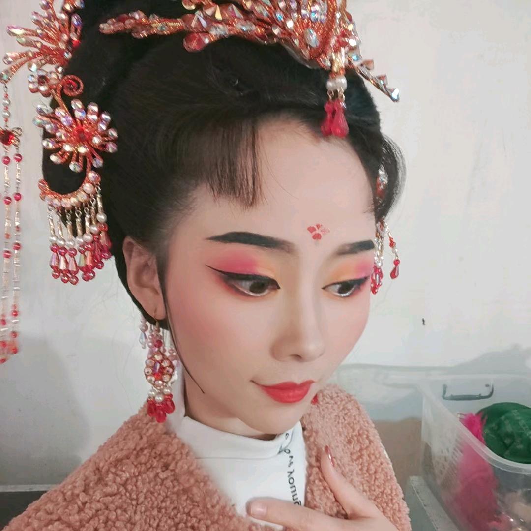 黄梅戏花不弃
