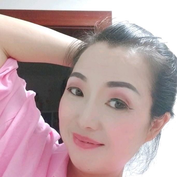 红舞飞扬