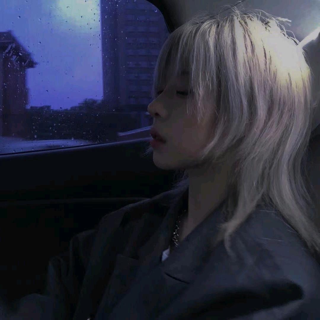 @ོོུུ温柔的小姐姐 ོོུུ