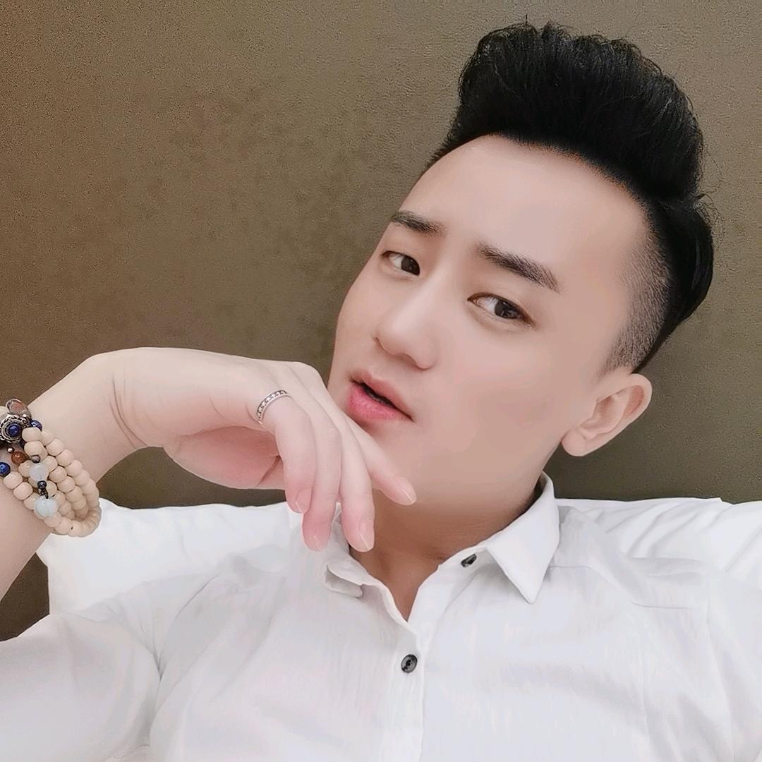 小斌