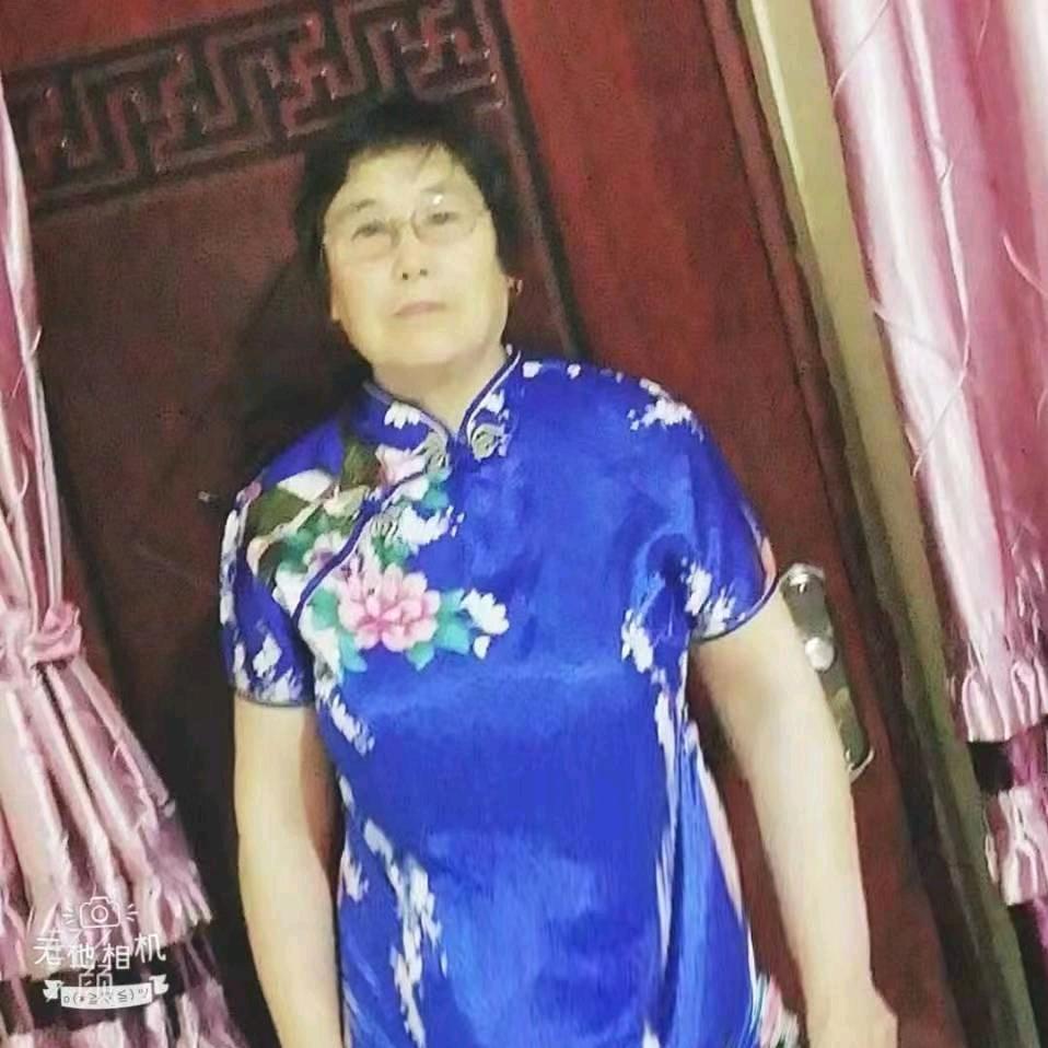 慈悲为怀老太太