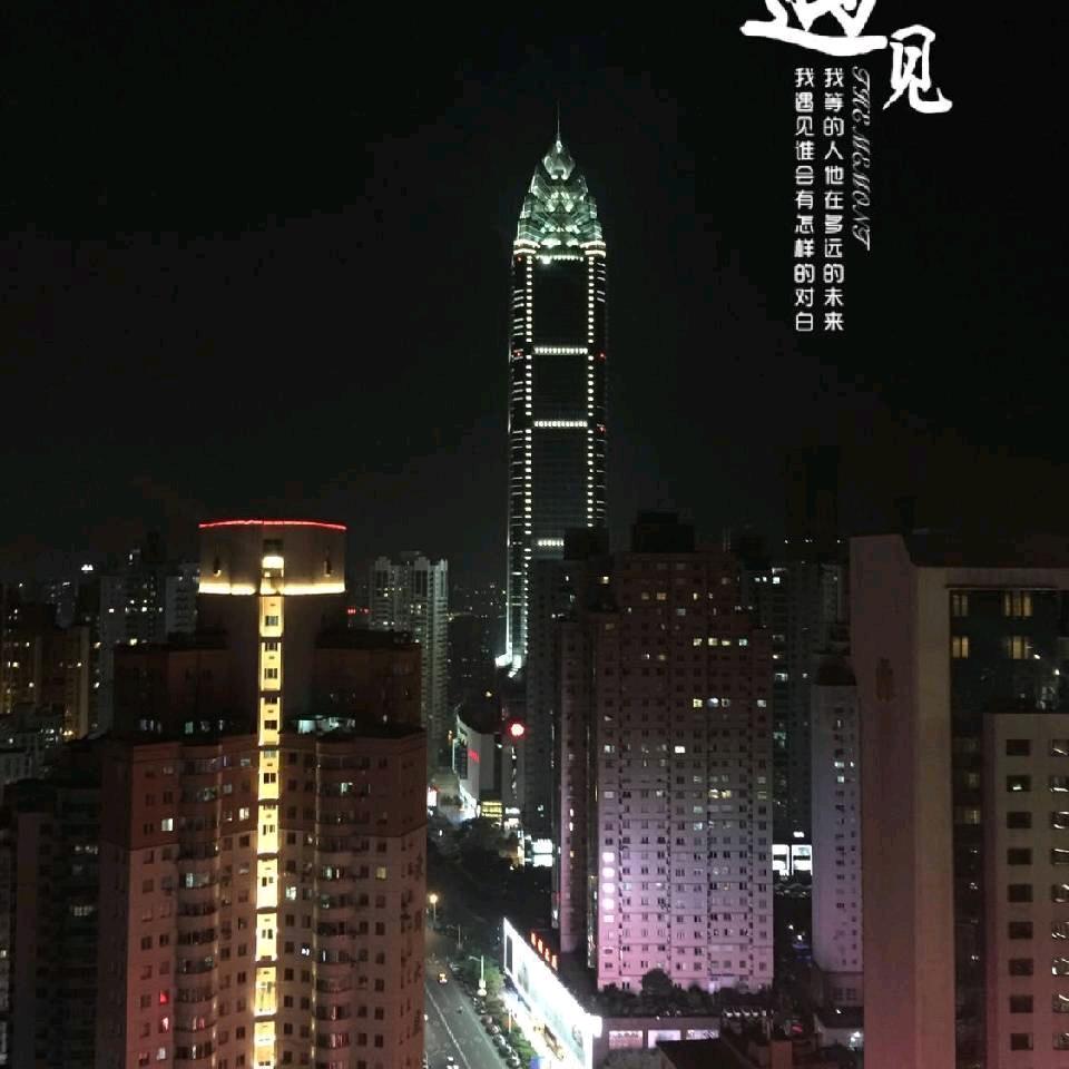 逆光奔跑🏃🏻‍♂️