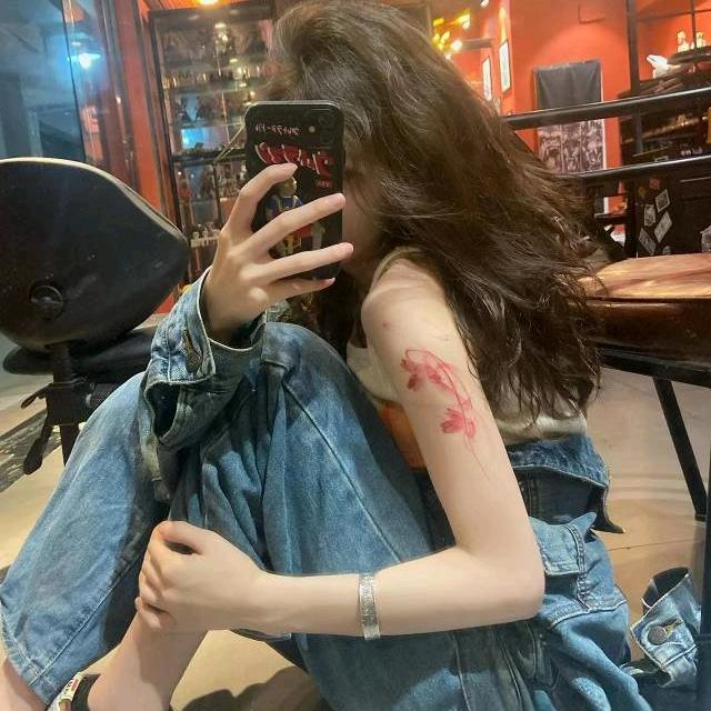 扎扎很酷且温柔