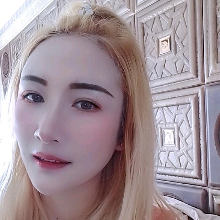 看不清是一种轻松✨