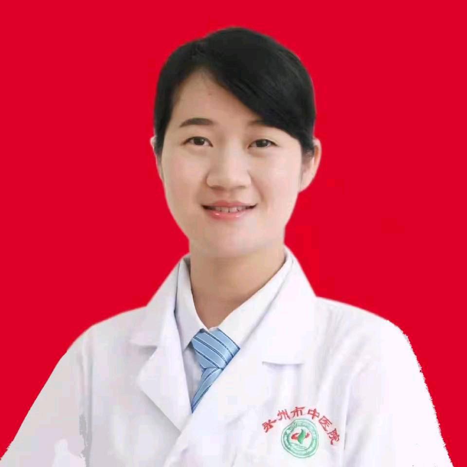 妇产科医生龙辉黎
