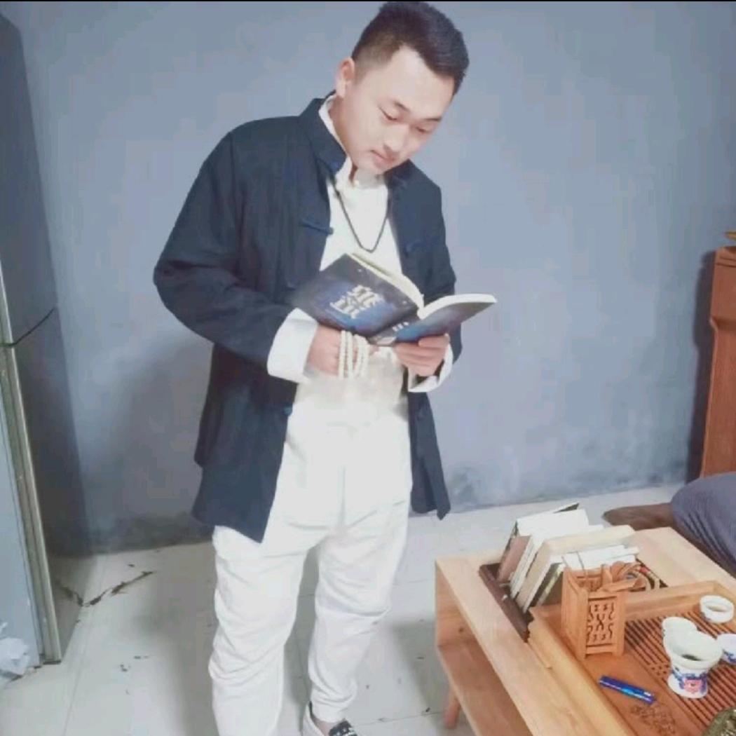 彭彭彭