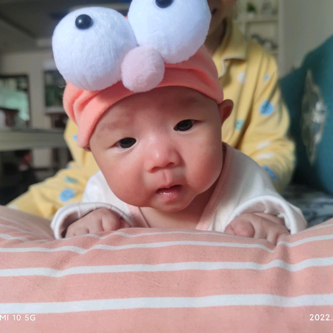 ⫍ ⃢👁ܫ👁⃢ ⫎