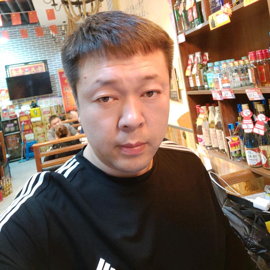 名羊烧烤烤羊腿