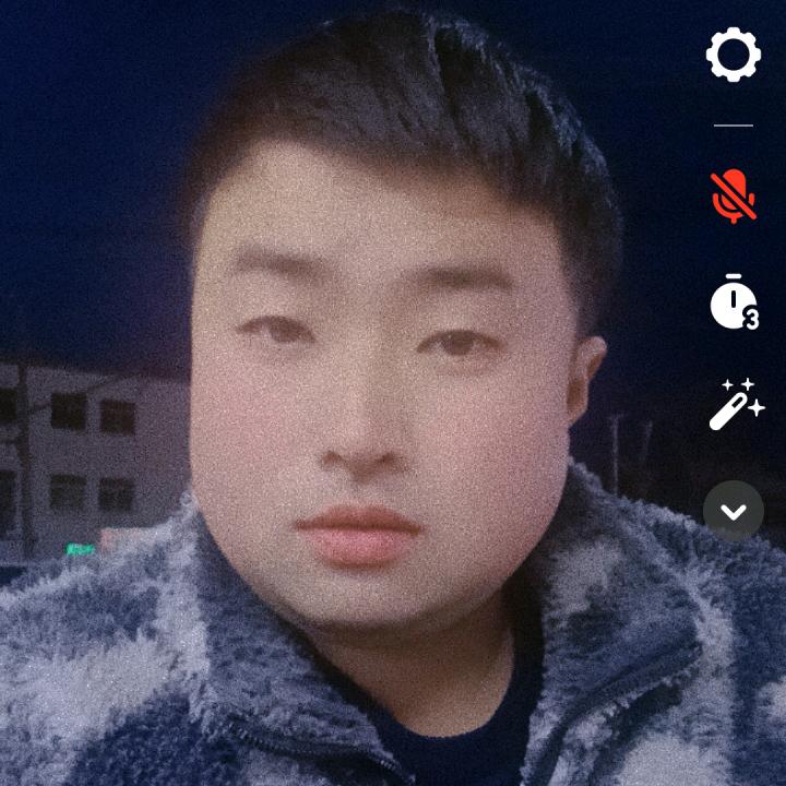 是小江呀！