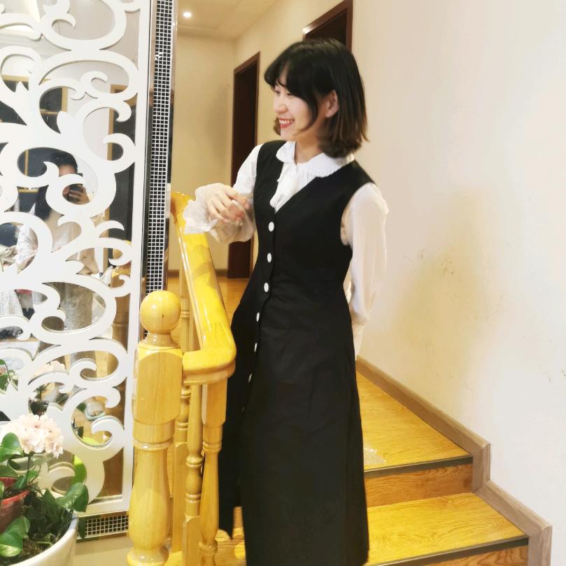 伯云购女装习水主理人蕊姐
