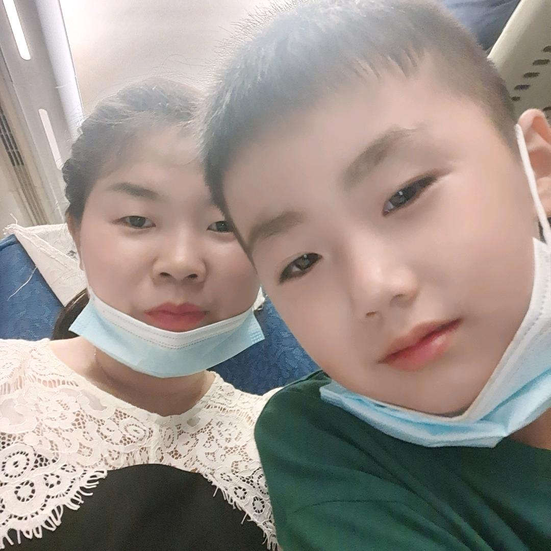 梅子 吖🤑