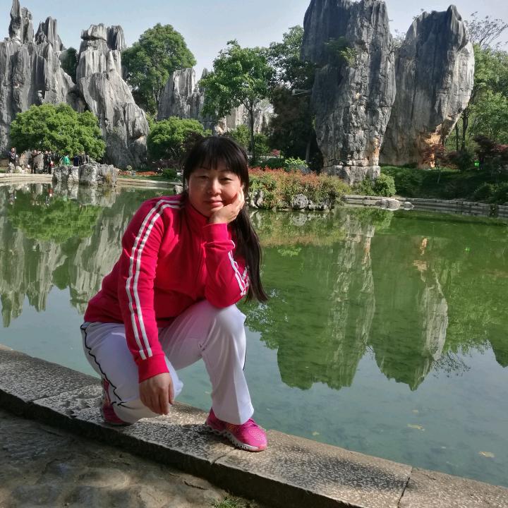 胡媚