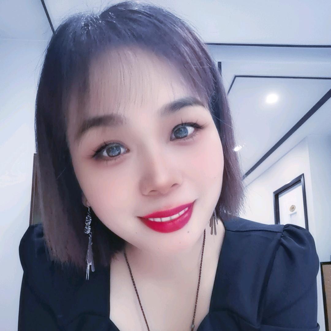 🌻爱笑的小王🌻（拒绝连赞）