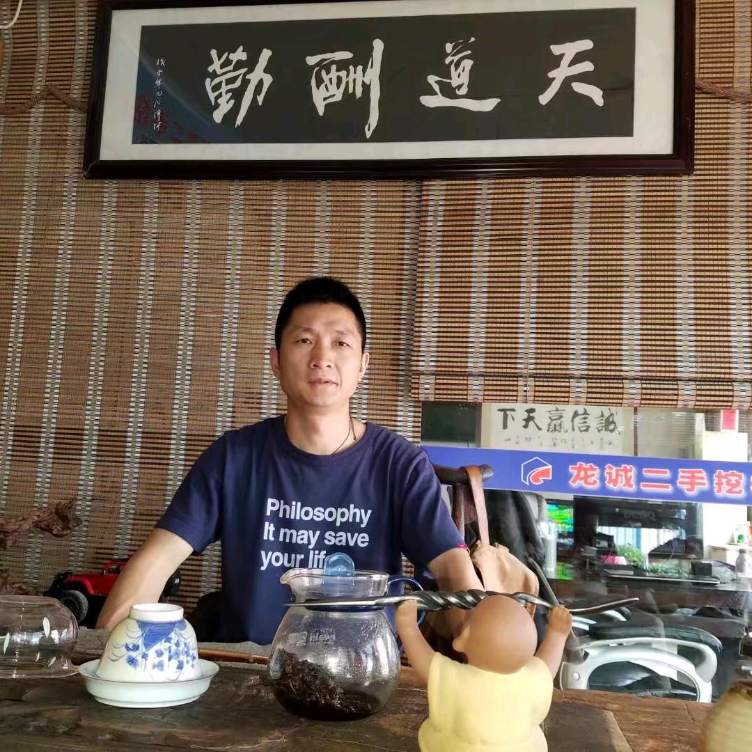万州区龙诚工程机械租赁经营部