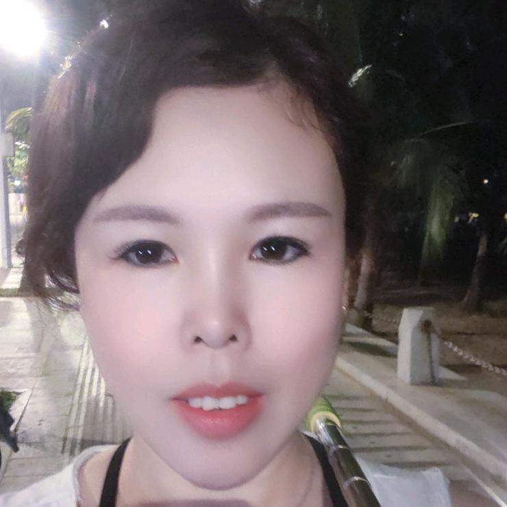 灵芝很忙