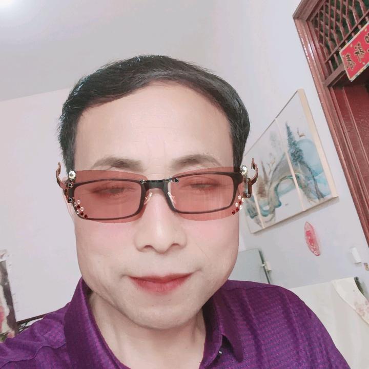 杨团（橱窗好物）
