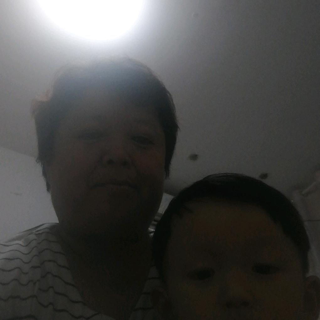 孟奇奶奶