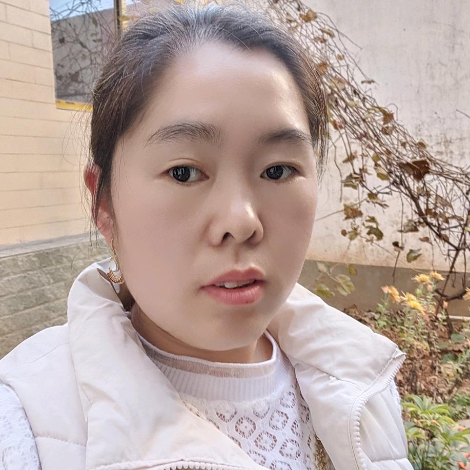 浅笑🥀ঞ刘₅₂₀张💞࿐