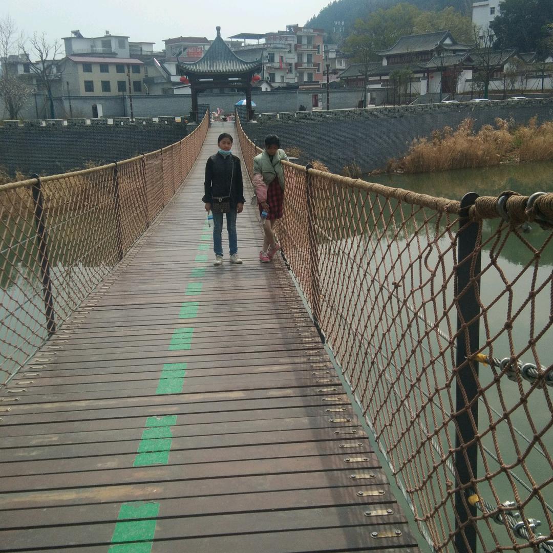 明清
