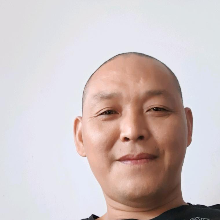 以李服人