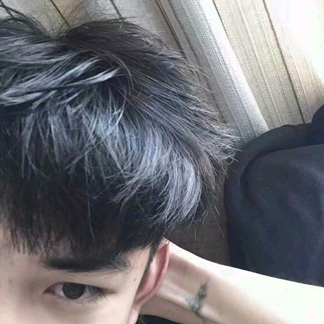 李超.
