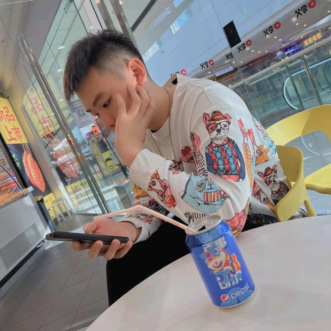 叫我老板!😏