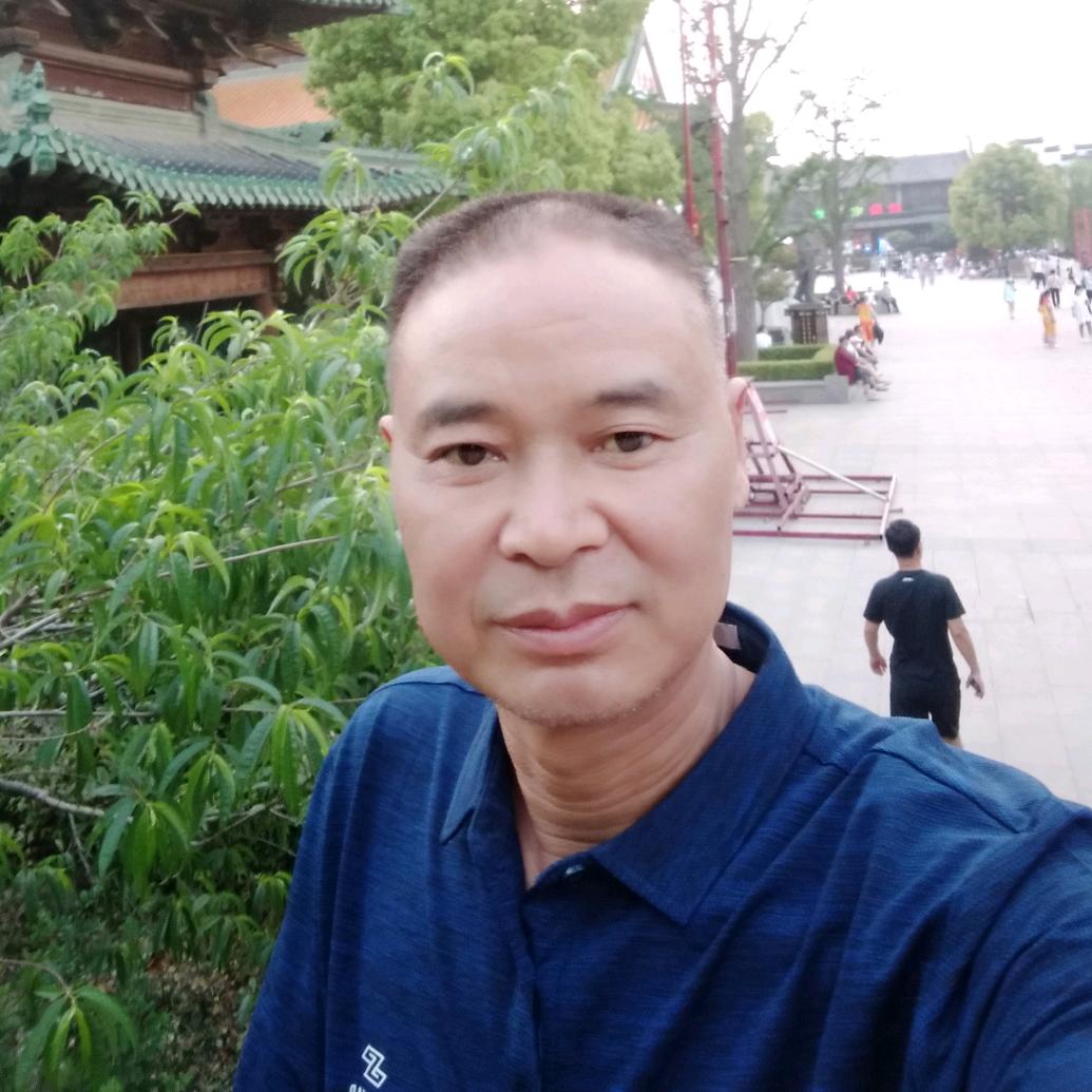 白发老头
