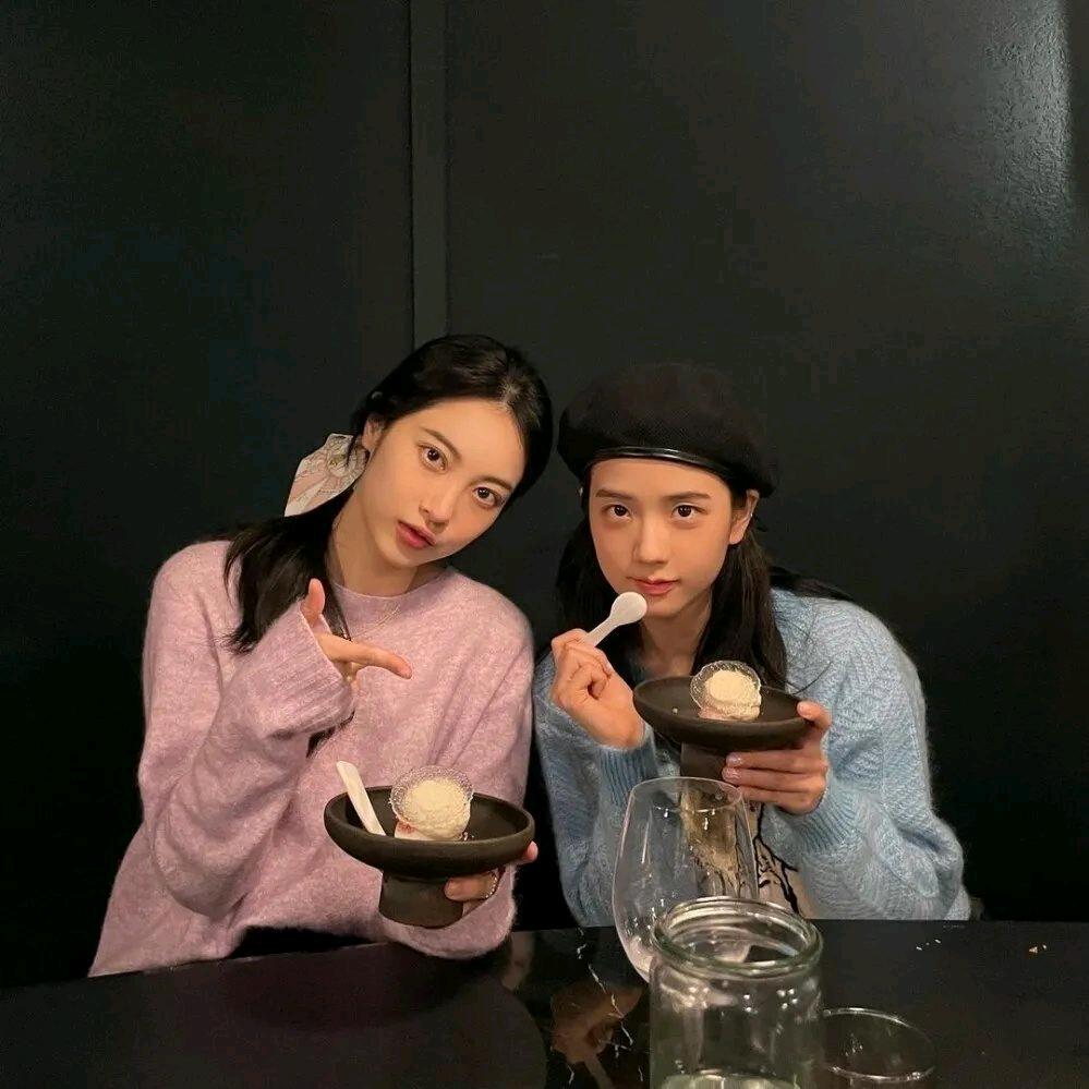 小杨爱吃折耳根