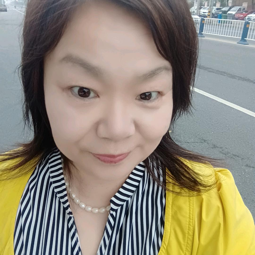 新月（云台走路涨粉中午12:38）