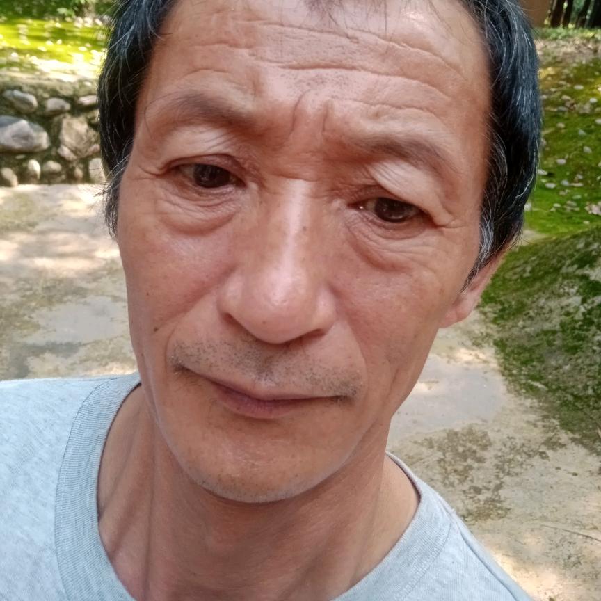 天天快乐😊😊