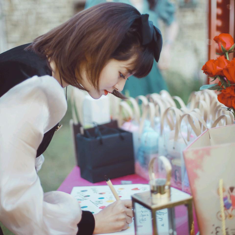 火锅༗底廖ཻ࿐