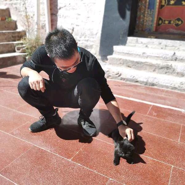 李昆