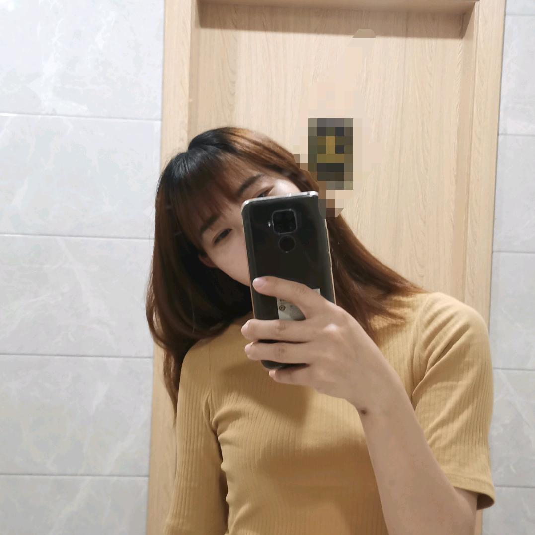 行走的秋瑟