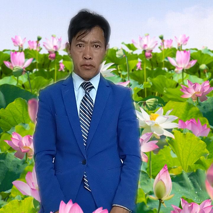 彝 族陈泽文