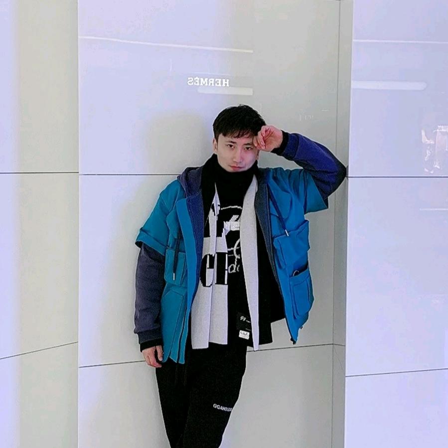 吴云飞工作室