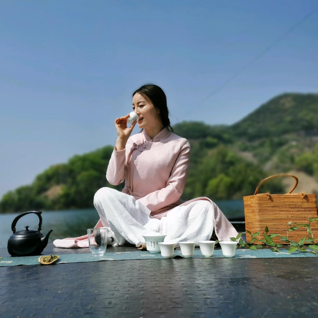 爱茶的羊姐姐
