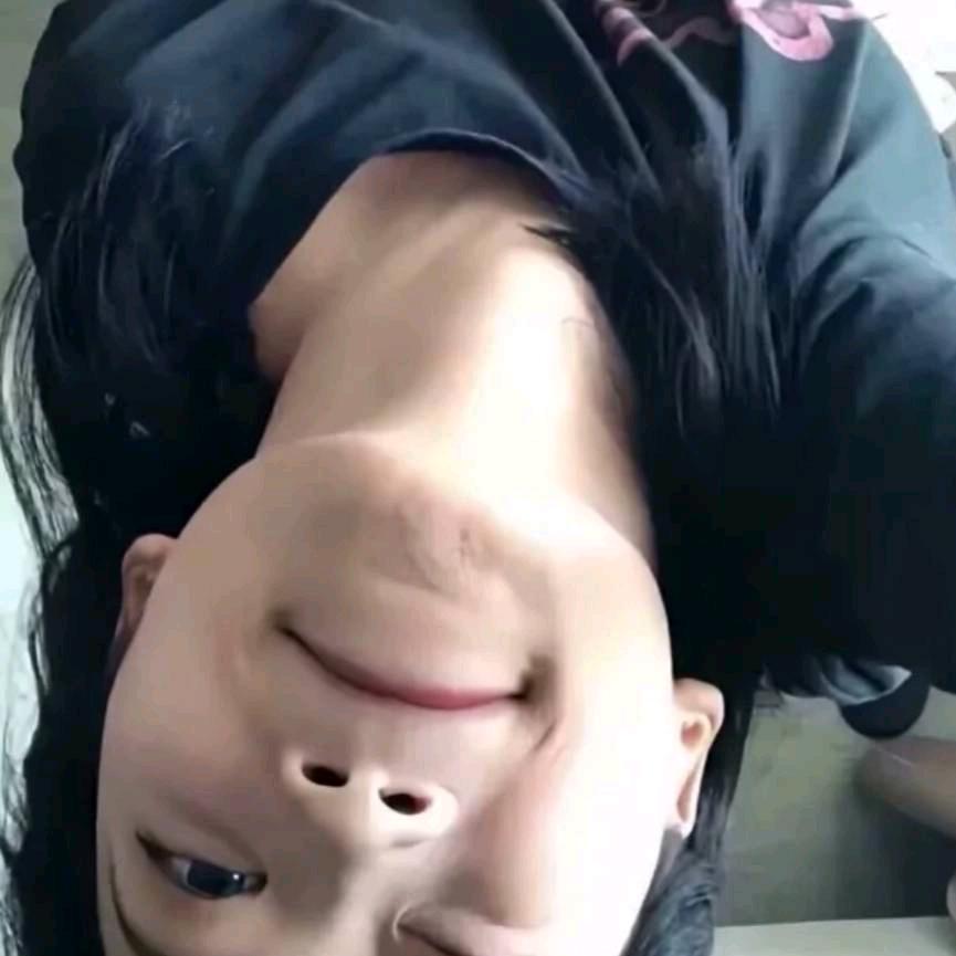 .嗯