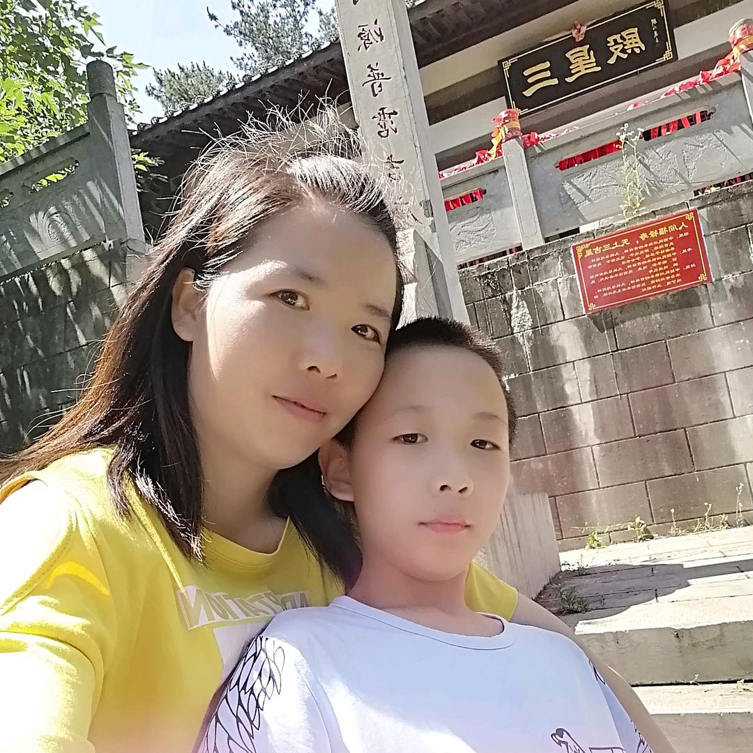 ╭♡╮  云☁️  ╰♡╯