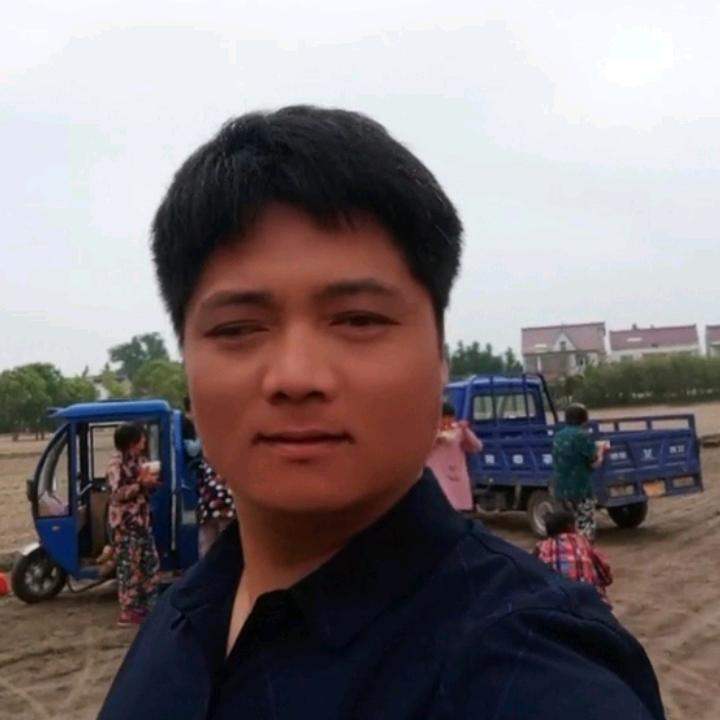 江苏省，如皋市冒氏千亩草坪大户