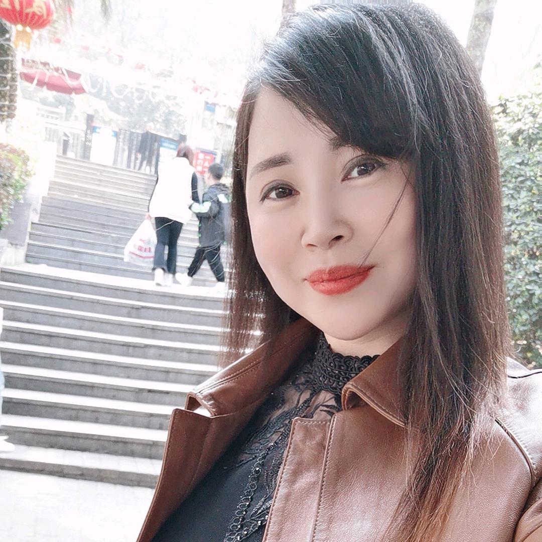 善良直爽的莹宝