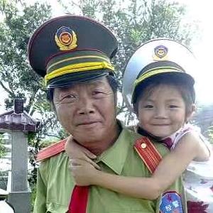 全家福☞老李☜