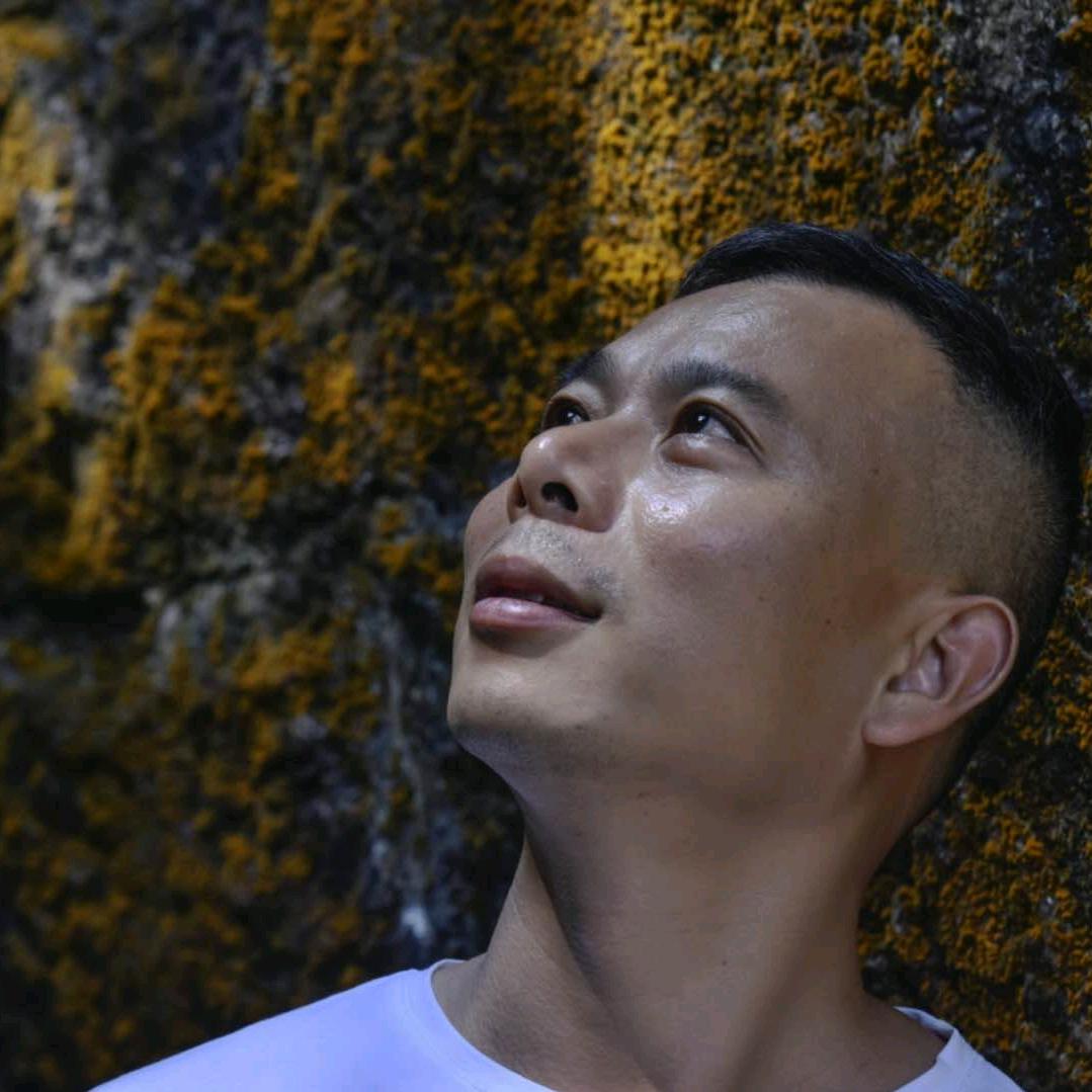 余西的诗人餐厅
