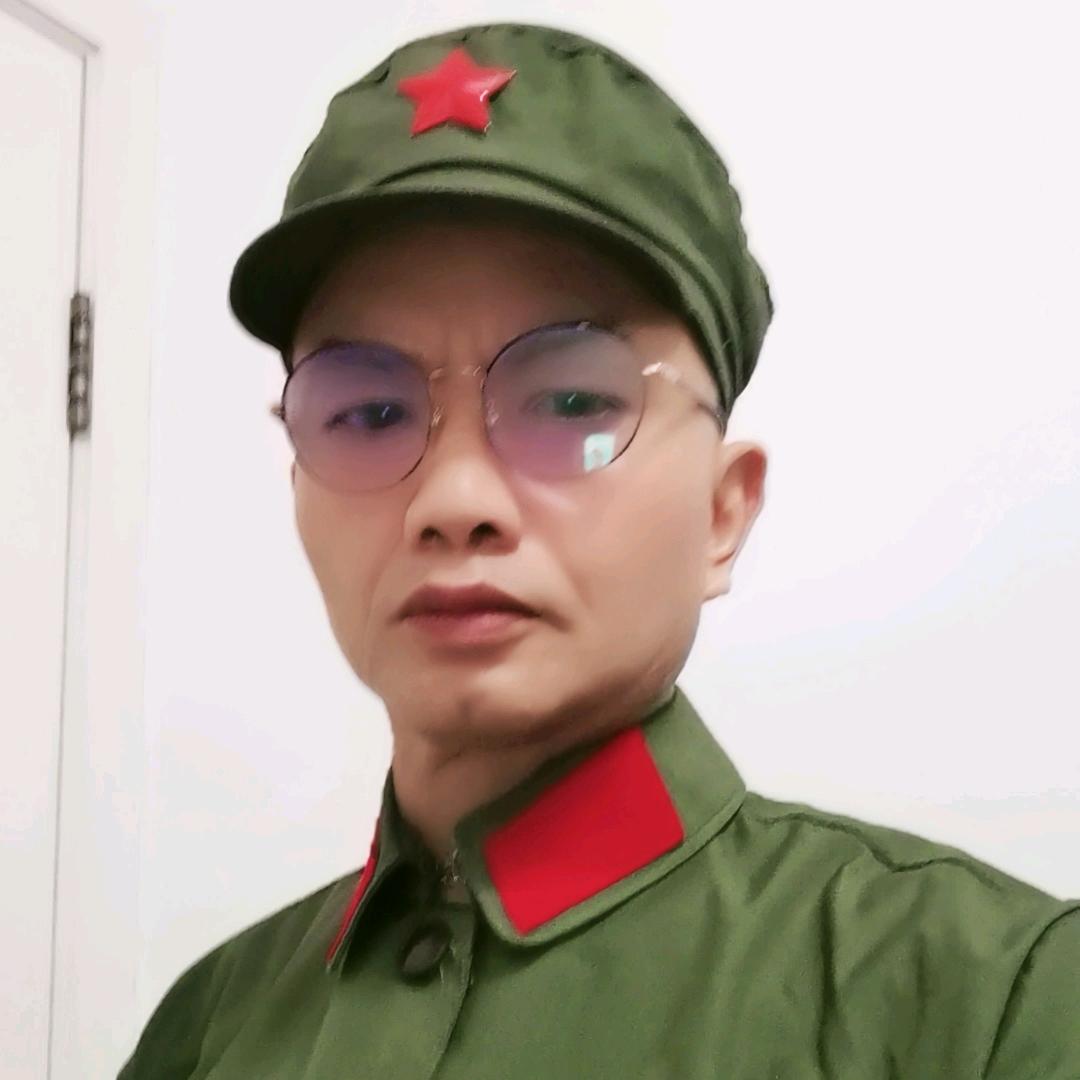 老班长和姐妹团