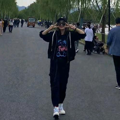 LIULIU