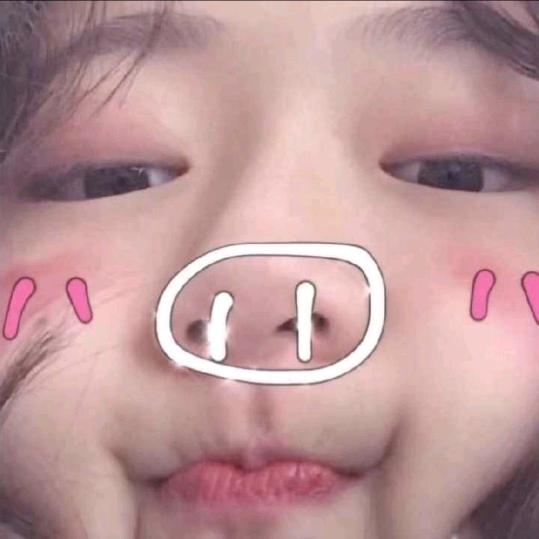 八月