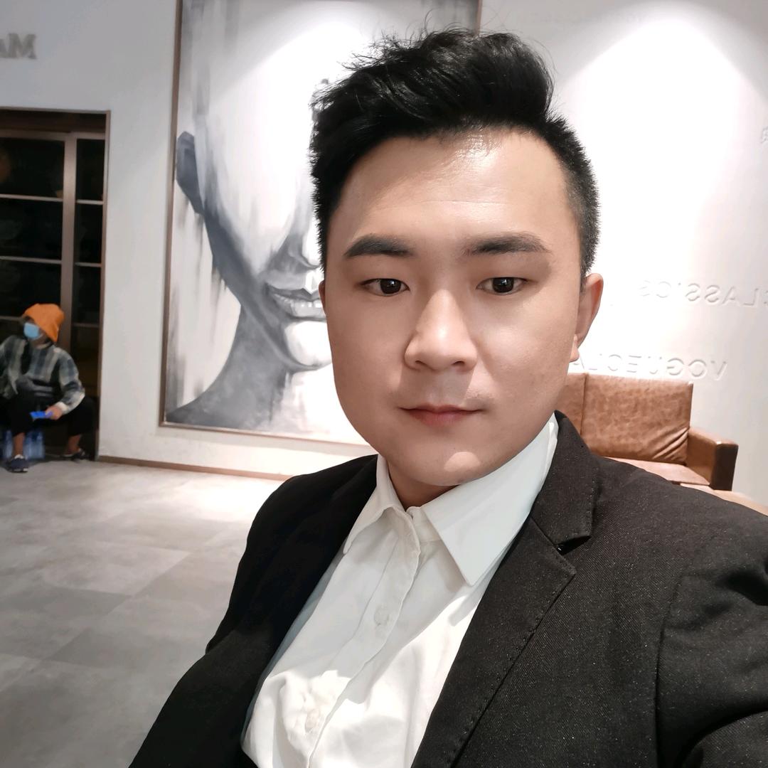 小李会贴膜