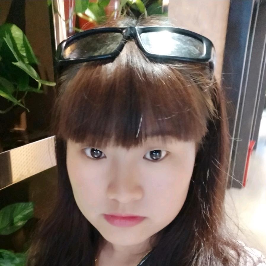 卖吊顶的小姐姐