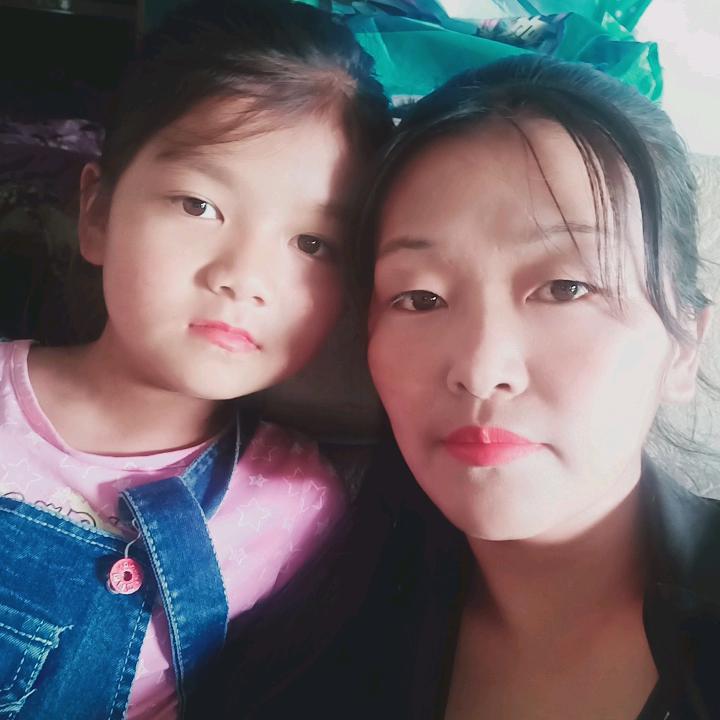 做个坚强的女人@小梅